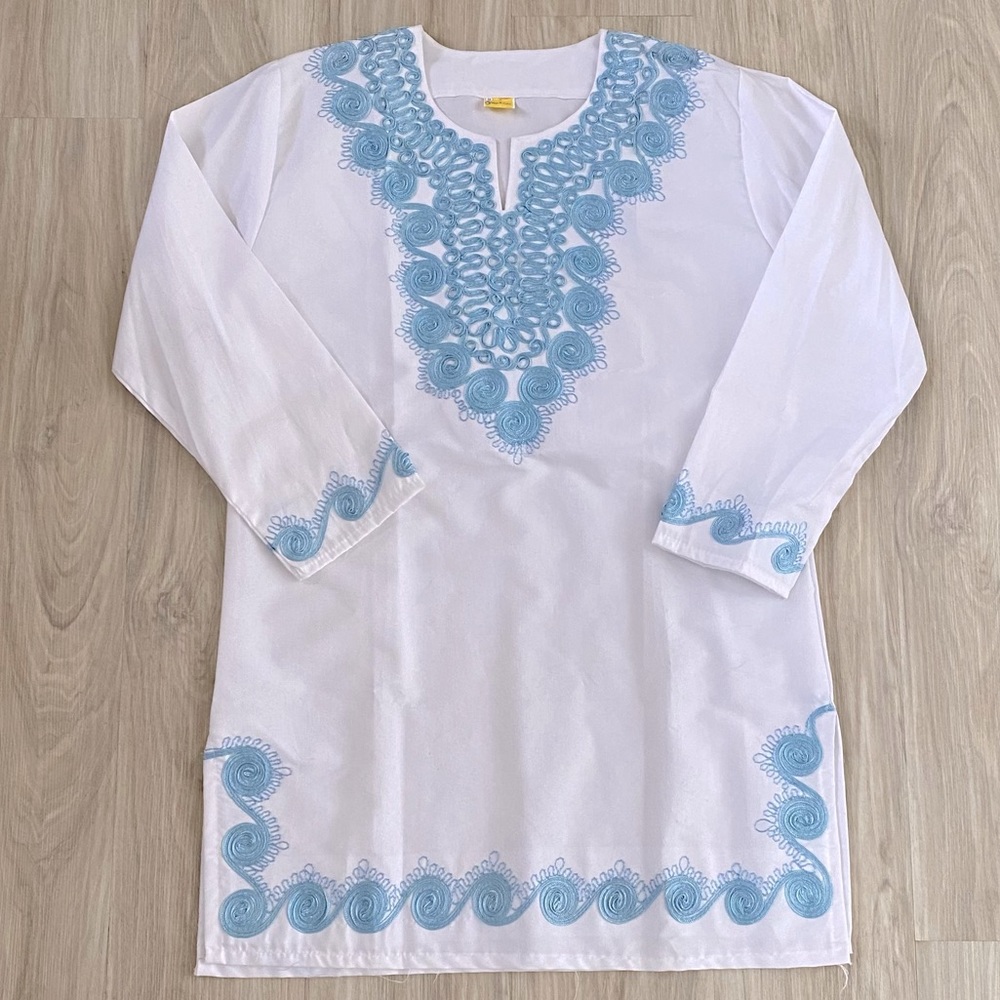 NWOT Gorgeous Blouse